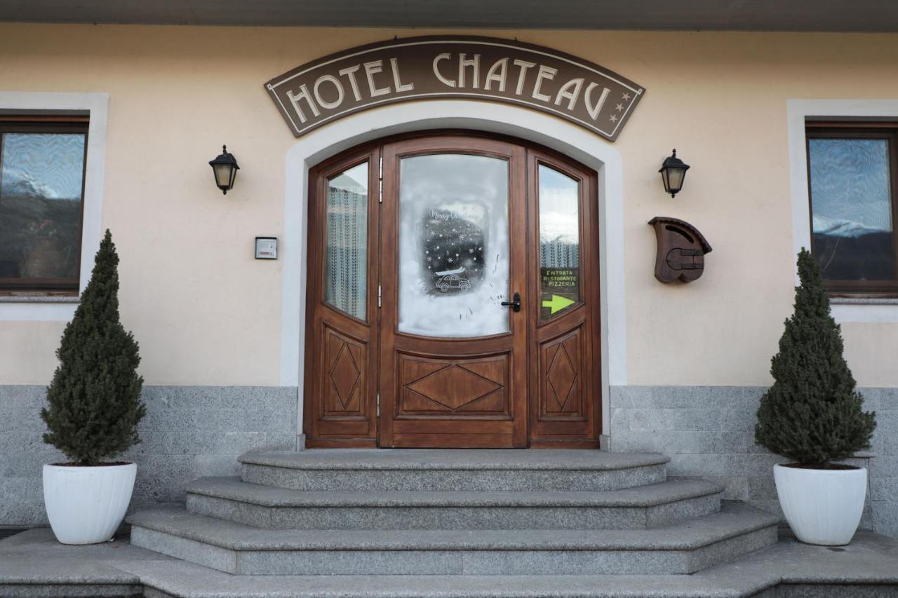 Hotel Ristorante Chateau Эмавиль Экстерьер фото